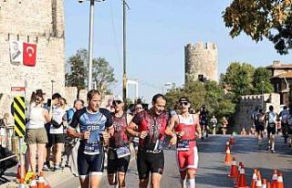 Dünyanın ilk Asya ve Avrupa Triatlon Şampiyonası...