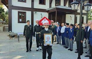 Edirne’de Kıbrıs gazisi son yolculuğuna uğurlandı