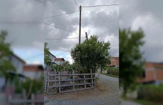 Eğik duran elektrik direği düzeltildi