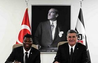 El Bilal Toure, resmen Beşiktaş’ta