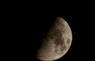 Elazığ’da yarım ay mest etti