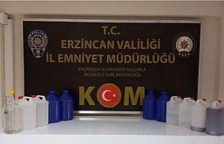 Erzincan’da 42 litre kaçak içki ele geçirildi