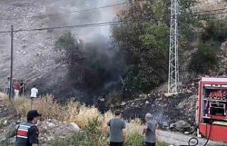 Erzurum’da mahalle girişinde korkutan yangın