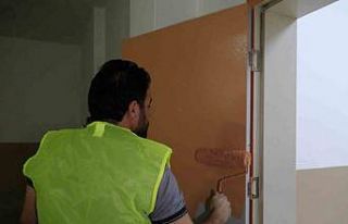 Esenyurt’ta 11 kreşte yenileme çalışmalarında...