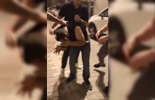 Esenyurt’ta şüpheli hareketleriyle kadınları...