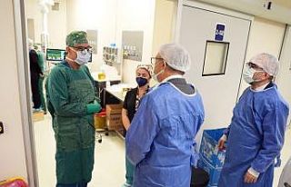 EÜTF Hastanesi Merkezi Ameliyathanede ilk operasyon...