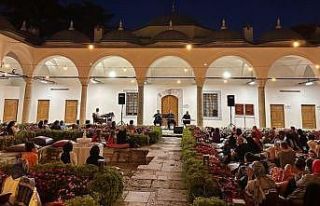 Fatih Belediyesi Türk musikisinin seçkin eserlerini...