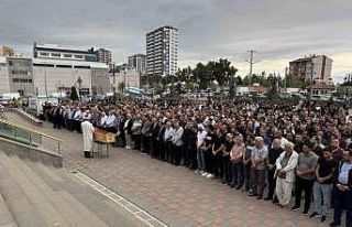 Feci kazada ölen çocuk gözyaşları arasında toprağa...