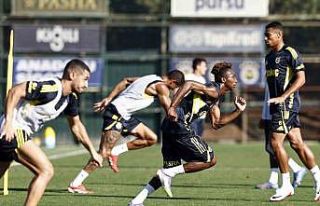 Fenerbahçe, Gençlerbirliği maçının hazırlıklarını...
