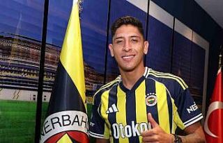 Fenerbahçe’nin ikinci Meksikalısı Edson Alvarez