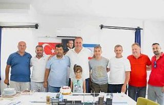 Fethiyespor Teknik direktörü Dinçel’e Çifte...