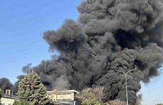 Gaziantep’te geri dönüşüm tesisinde büyük...