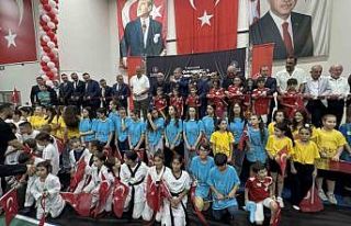 Gençlik ve Spor Bakanı Bak: "Pek çok dünya...