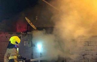 Gönen’de ev yangını paniğe neden oldu