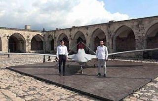 Görünümüyle mest eden yarım ton ağırlığındaki...