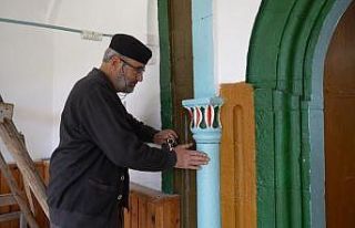 Gümüşhane’de 143 yıllık camide deprem ve heyelan...