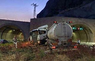 Gümüşhane’de tünelde trafik kazası: 1 yaralı