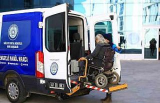 Hasta ve engelli naklinde 100 taşımaya ulaşıldı