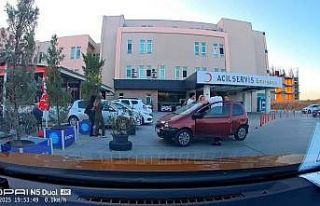 Hastane önünde deprem paniği