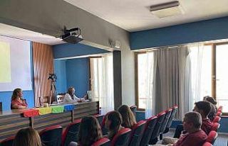 Hastane personeline hijyen ve güvenlik eğitimi verildi