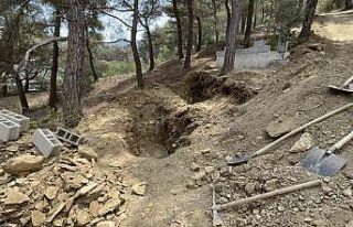 Hatay’da düğün yolunda feci kaza: Anne ve kızı...