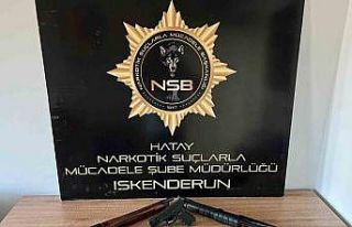 Hatay’da uyuşturucu operasyonunda silah ve mühimmat...