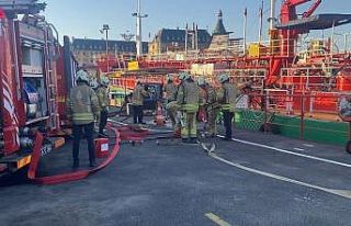 Haydarpaşa Limanı’nda yakıt ikmal gemisinde yangın