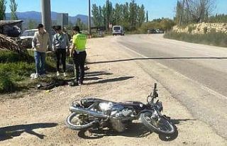 Hisarcık’taki kazada yaralanan motosiklet sürücüsü...