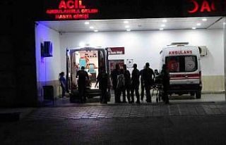 Husumetlilerin silahlı ve bıçaklı kavgasında...