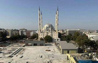 Iğdır’da Haydar Aliyev Parkı’nda yapımı devam...