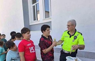 İl Emniyet Müdürlüğü tarafından trafik kuralları...