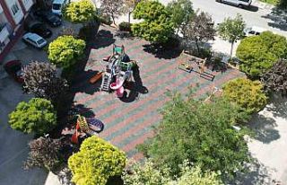 İnegöl’de çocuk parkları daha güvenli