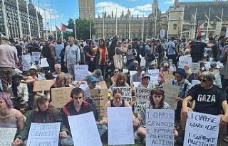 İngiltere’deki Filistin’e destek gösterilerine...