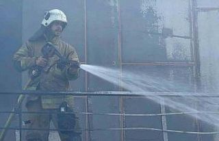 İzmir’de mobilya atölyesinde yangın
