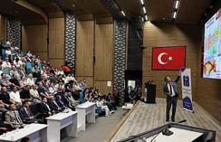 Japon Uzman Moriwaki, Kütahya’da deprem semineri...