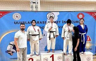 Judo Turnuvası’nda Niğdeli sporculardan büyük...