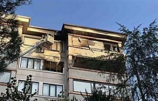 Kadıköy’de 8 katlı binada korkutan yangın: 1...