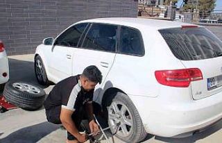 Kadın avukata lastik şoku