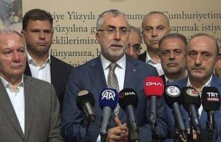 Kamu Çerçeve Protokolünde TÜRK-İŞ ve HAK-İŞ...