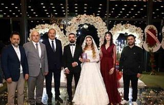 Kavaz ailesinin mutlu günü