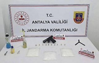 Kepez’de uyuşturucu operasyonu