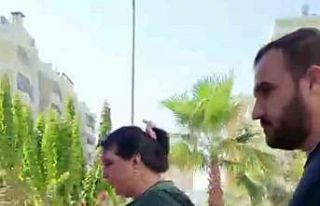 Kızını bıçakla kovalayan anne gözaltında