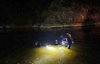 Kızını kurtarmak isterken kendisi boğuldu