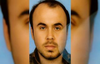 Kızıyla boğulma tehlikesi geçiren baba hayatını...