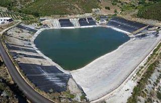 Kuraklığın vurduğu göleti, ürettiği çözümle...