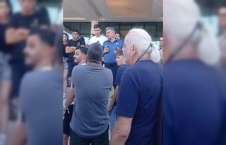 Kuşadası Vav Otel çalışanları alacaklarının...