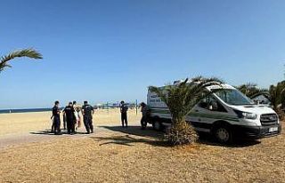 Kuşadası’nda kıyıya vurmuş erkek cesedi bulundu