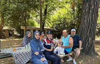 Kuşadası’nda vatandaşlar orman yangınlarına...