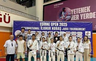 Kütahya Belediyesporlu Judocular Edirne’den 10...
