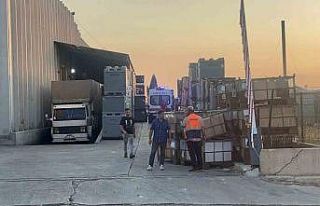 Makinaya sıkışan işçi ağır yaralandı